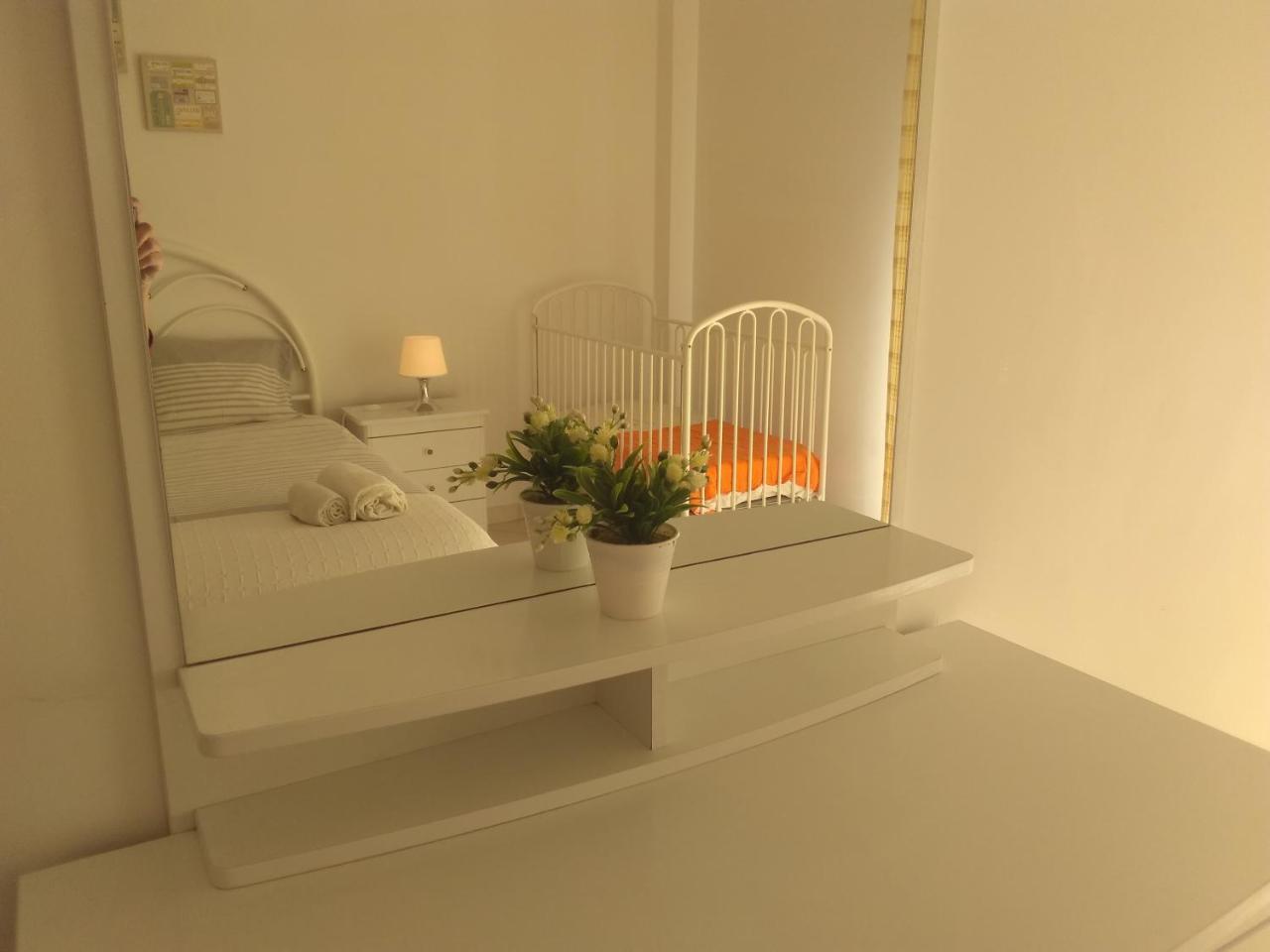 Apartamentos Monica 奎特里拉 外观 照片