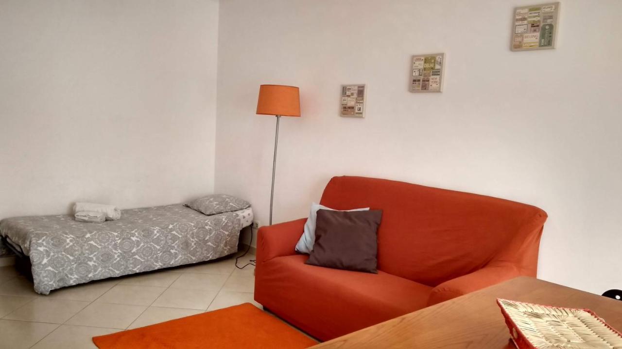Apartamentos Monica 奎特里拉 外观 照片